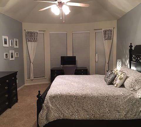 5th image of 2719 Cove Dr