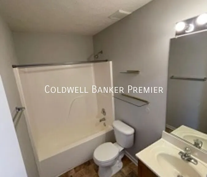 129 Brookland Ter #10 — Photo 16