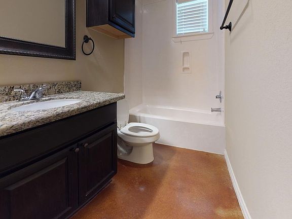 4th image of 325 Capps Dr