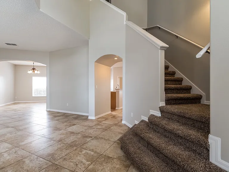 2307 Cerberus Dr — Photo 3