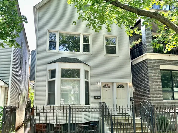 1727 W Roscoe St, Chicago, IL 60657