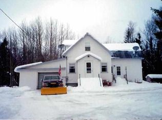 25000 Bootjack Rd, Lake Linden, MI 49945