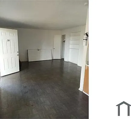1202 E Houston St — Photo 3
