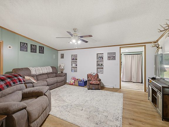 5th image of 1055 Hog Run Road