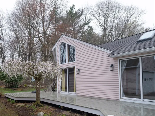 445 Green St, Northborough, MA 01532