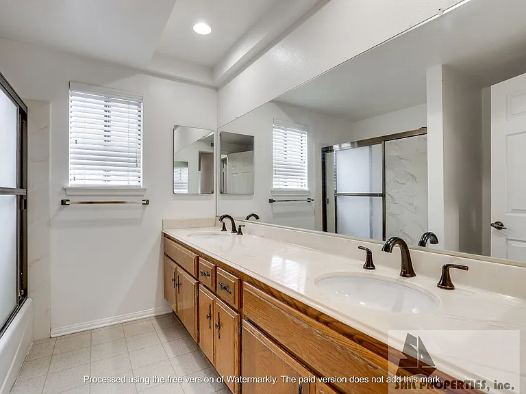 24041 Jacana Cir — Photo 12