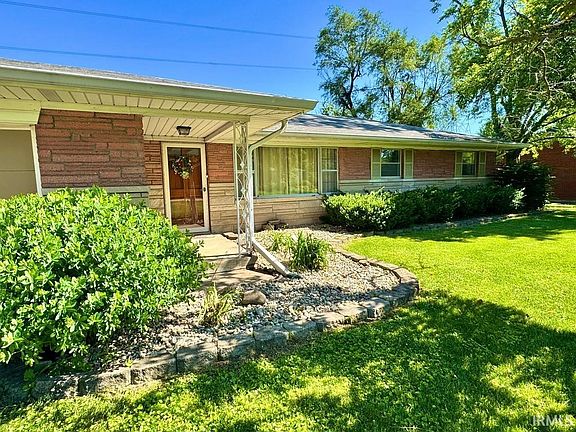 4th image of 234 E Cragmont Dr