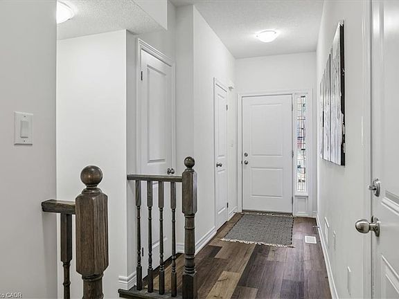 4th image of 24 Cleland Ave