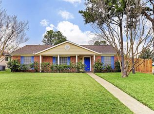 8802 Sharpcrest St, Houston, TX 77036