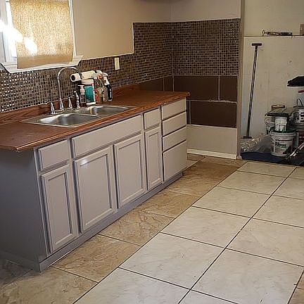 New Cabinets and Tile