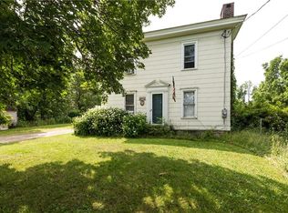 353 Woolson Rd, Oswego, NY 13126