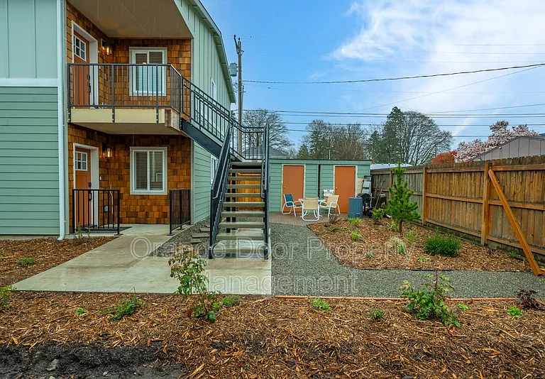 3623 S J St #B — Photo 30