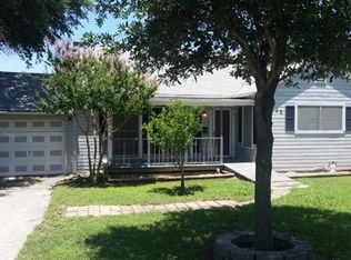 1029 E Franklin St, Hillsboro, TX 76645