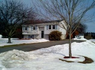 195 Sibley Ter, Manchester, NH 03109