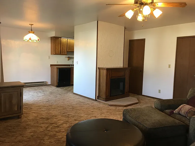 110 Icicle Rd #H — Photo 3