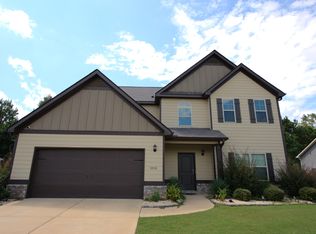 1010 Gwynnes Way, Opelika, AL 36804