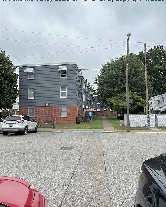 1st image of 259 Kenna Dr
