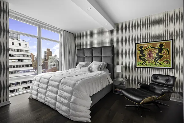 Sold by SERHANT. | media 24