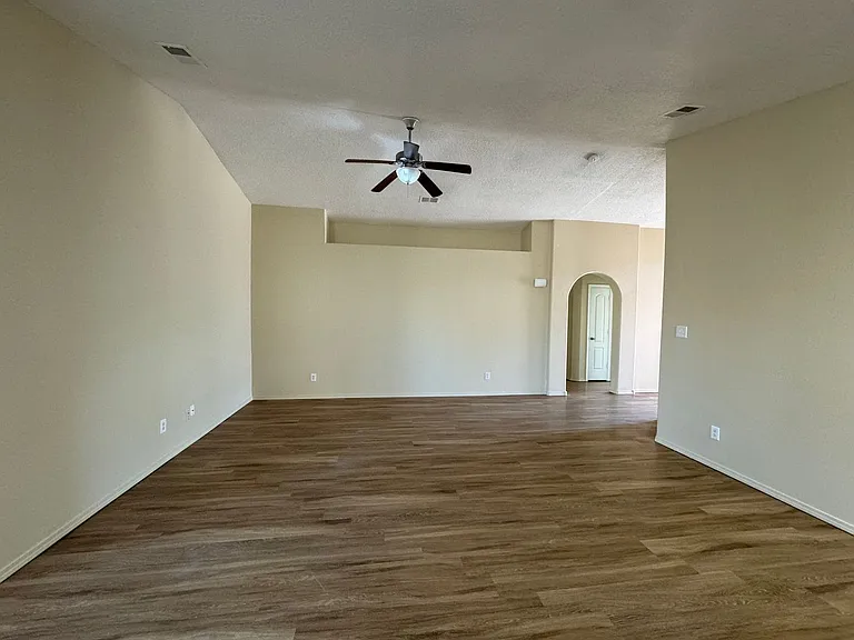 750 Purple Aster Ave SW — Photo 3
