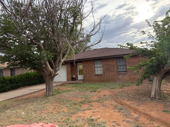 702 NW 6th St, Andrews, TX 79714