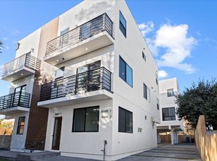 11449 Cumpston St, North Hollywood, CA 91601