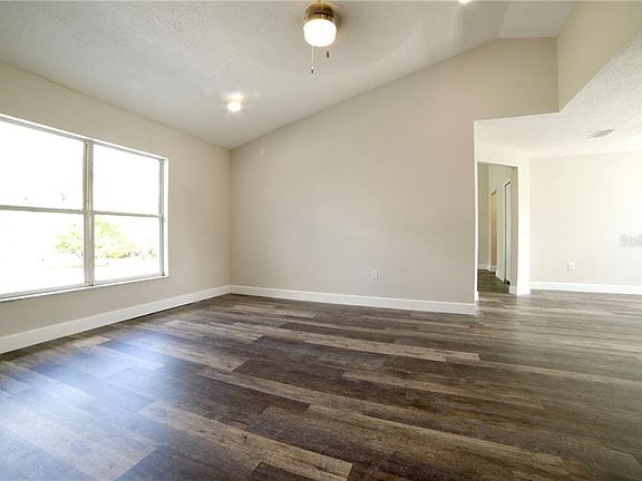 3rd image of 2509 Courtland Blvd