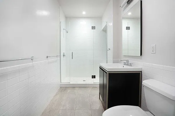 Rented by Compass | media 10