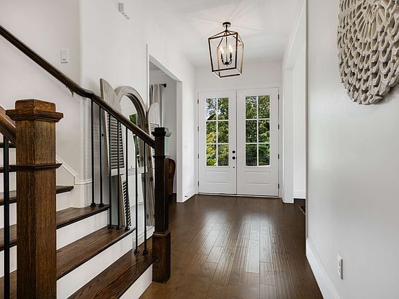 5th image of 8727 McCrory Ln