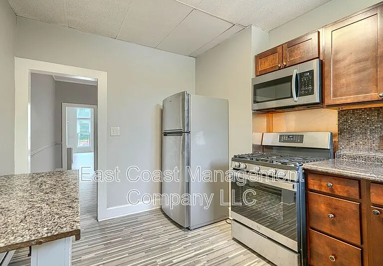 1514 E Federal St — Photo 12
