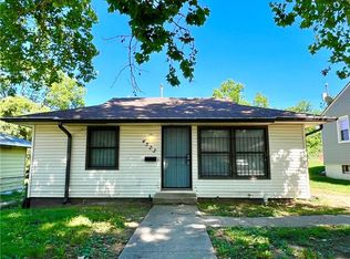 4523 Chelsea Ave, Kansas City, MO 64130