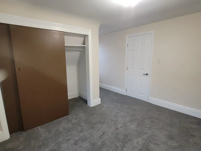 844 Forest St — Photo 18