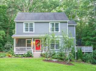 15 Mary Jane Ln, Swannanoa, NC 28778