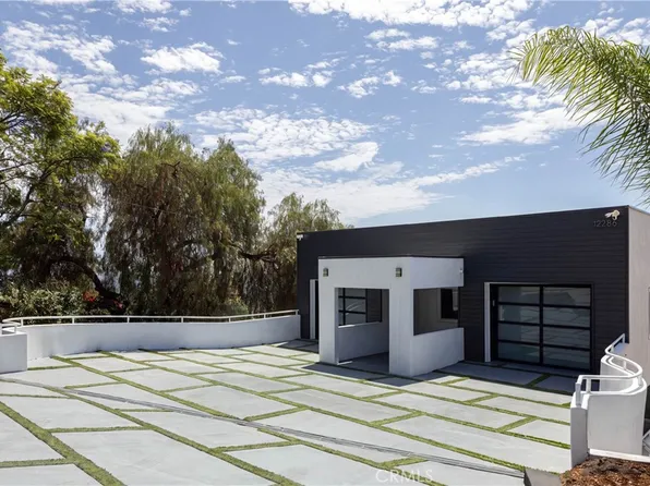 12286 Circula Panorama, Santa Ana, CA 92705