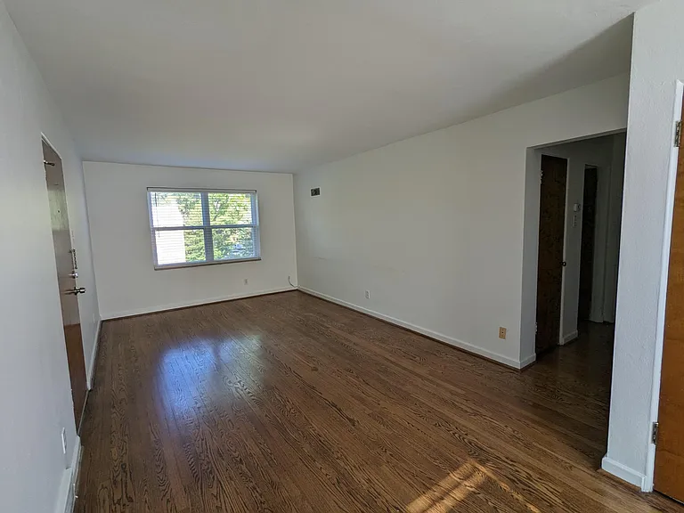 6200 Nagel Ave — Photo 7