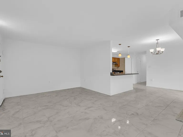 12413 Braxfield Ct #3 — Photo 8