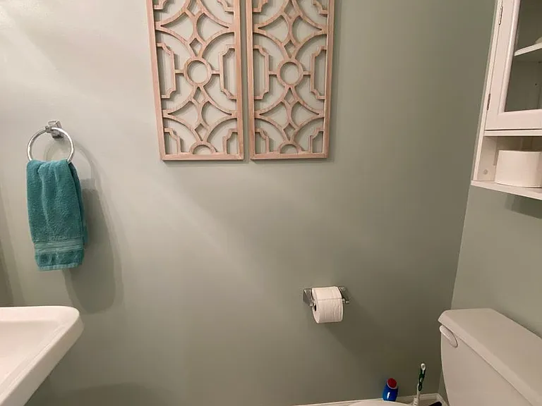 105 Hawk Ln — Photo 5