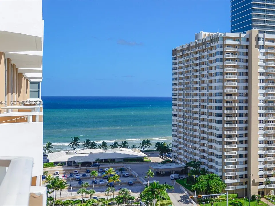 1965 S Ocean Dr #15M