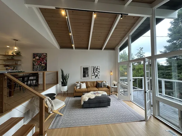 110 Morning Sun Ave, Mill Valley, CA 94941