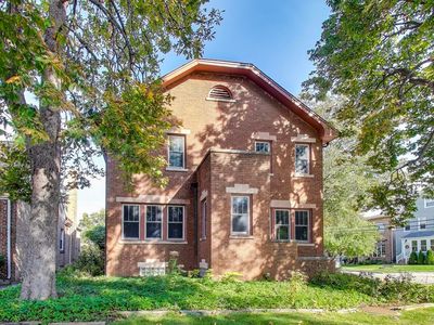 8128 Laramie Ave, Skokie, IL, 60077