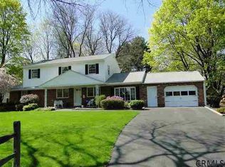 3 E Bayberry Rd, Glenmont, NY 12077