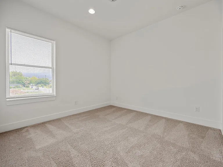 307 San Salvador Ave #101 — Photo 15
