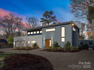 516 Mammoth Oaks Dr, Charlotte, NC 28270