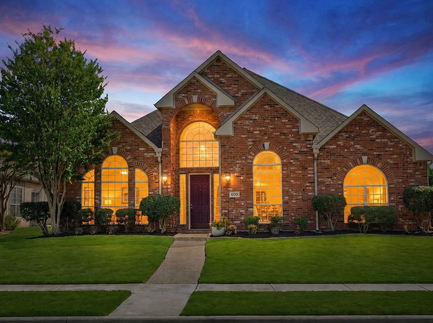 600 Wellington Rd — Riverchase Golf Club