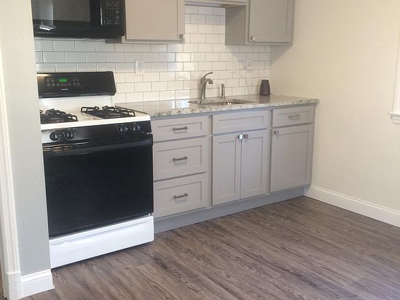 Kitchen - fully renovated