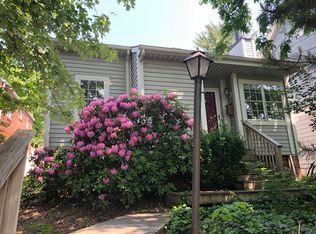 7 Warrick St, Morgantown, WV 26505