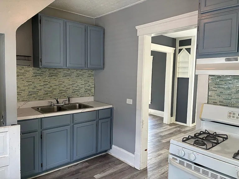 118 Floral Ct — Photo 16