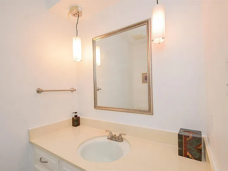 710 S Fry Rd — Photo 35