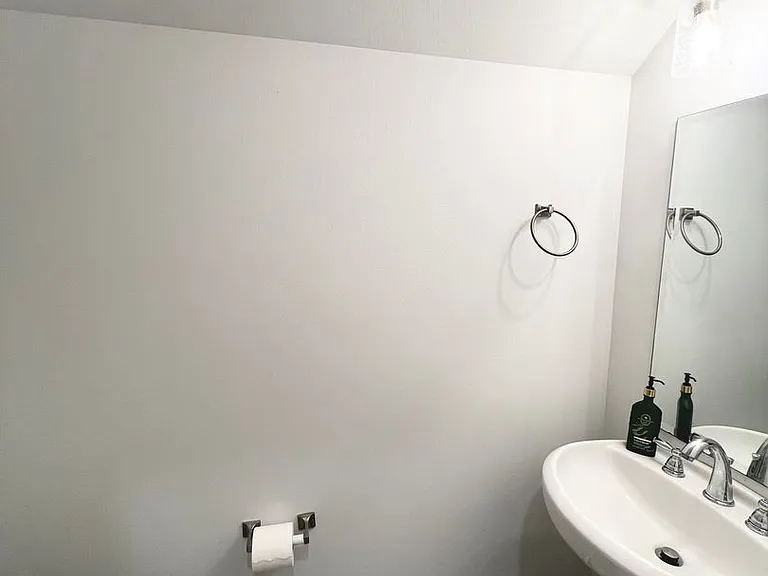 8111 Stonelake Ave — Photo 6