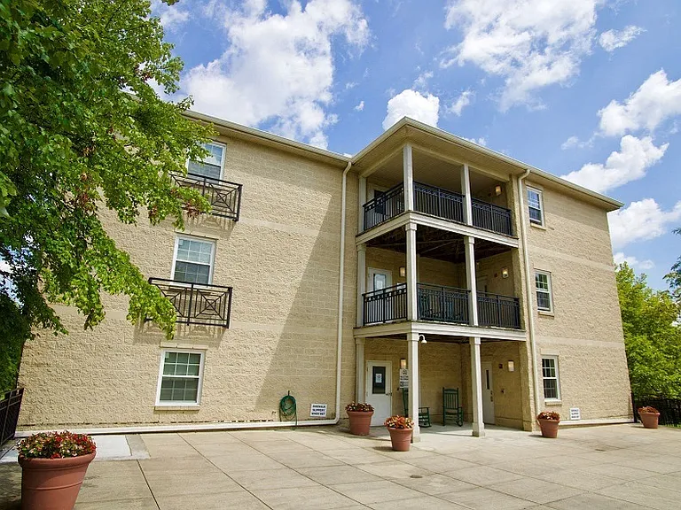 Park View at Coldspring — Photo 26