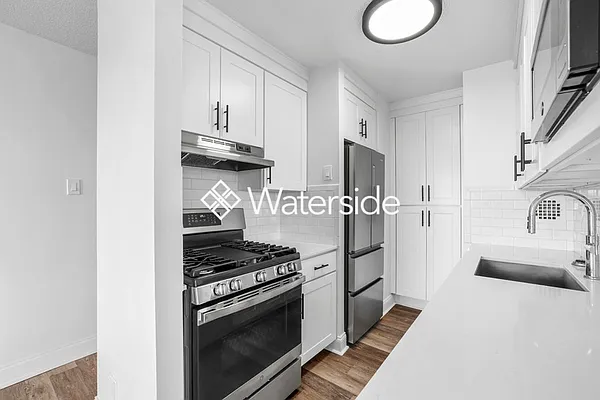 Rented by Brookfield (Funnel) | media 31